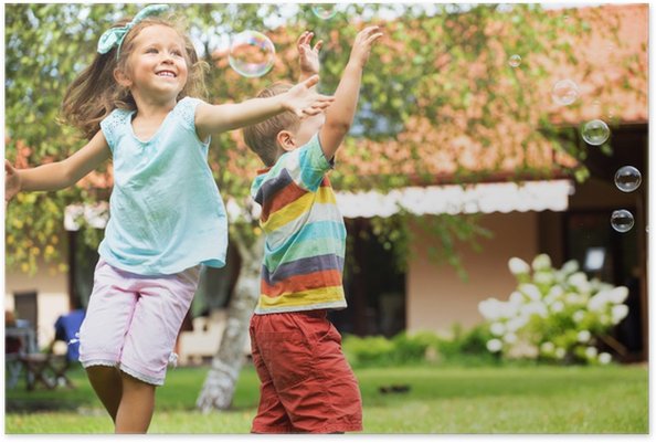 posters-cheerful-kids-chasing-the-soap-bubbles.jpg